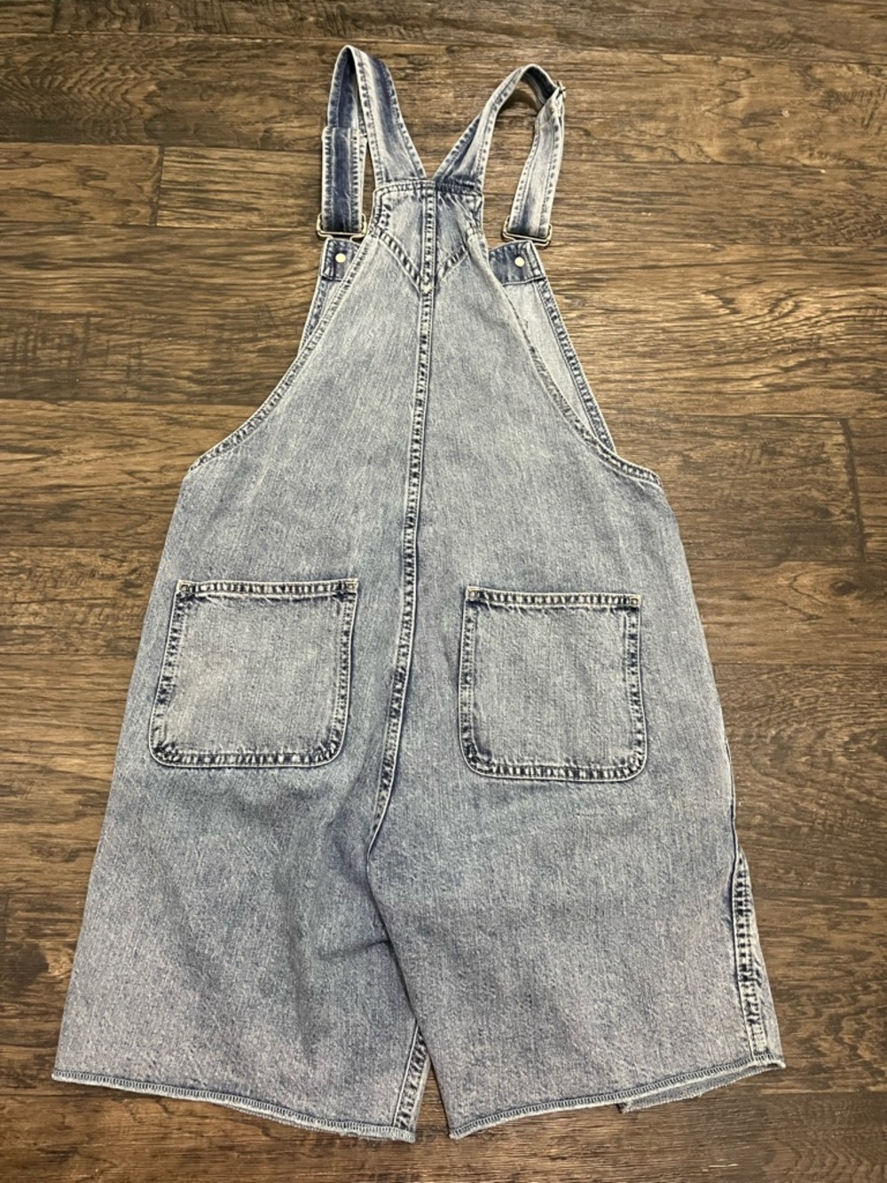 GAP Washed Blue Denim Short Overalls - Picture 4 of 4